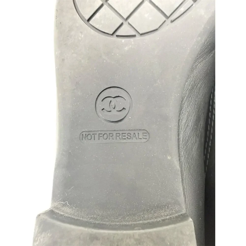 Chanel Lambskin Cap Toe CC Uniform Ballet Ballerina Flats Size 38.5
